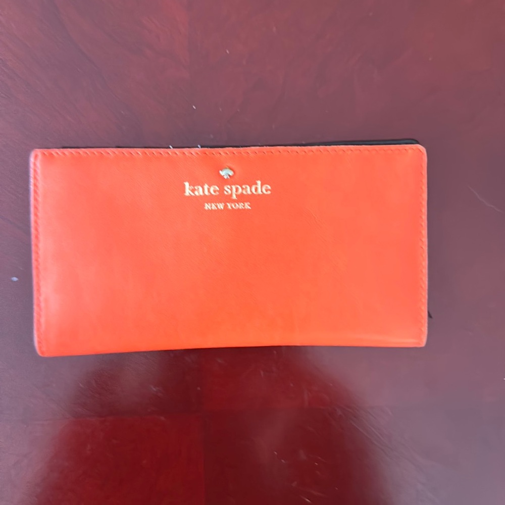 Kate Spade Leather Coral/Black Wallet . Card/ID/Change holder.